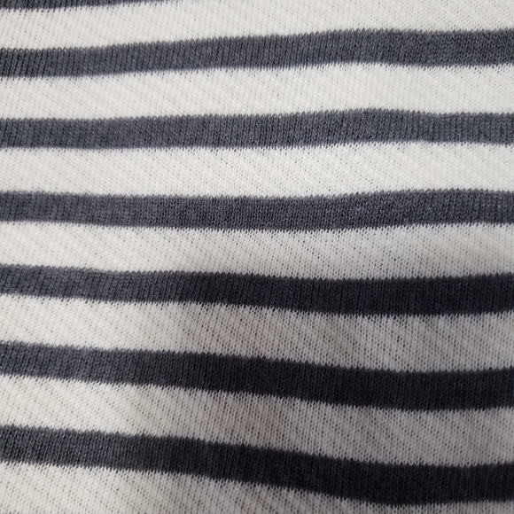 Cute Old Navy Knit Zip up Sweater - Picture 4 of 4